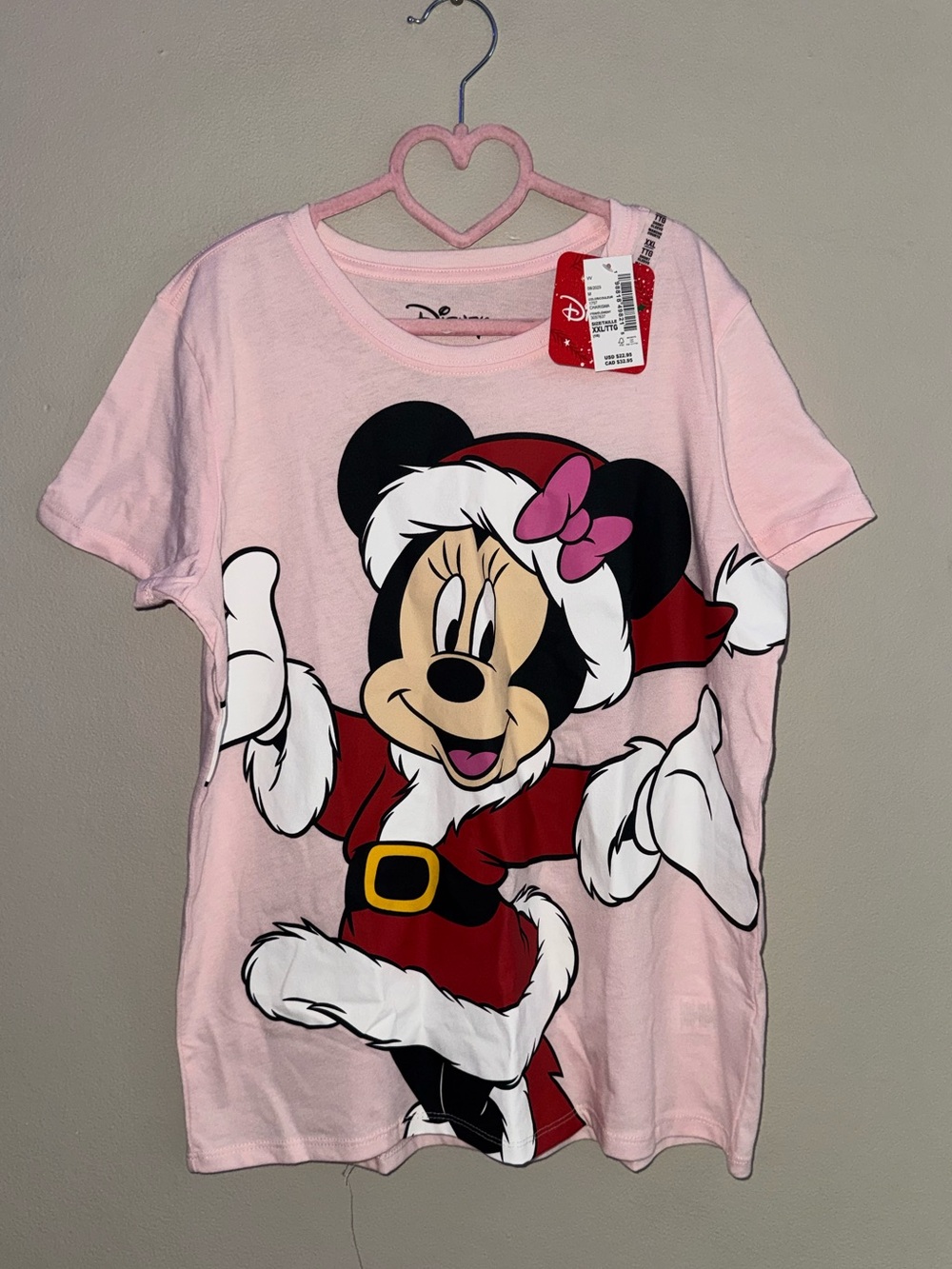 BNWT, Disney Minnie Mouse graphic top, size XXL 16